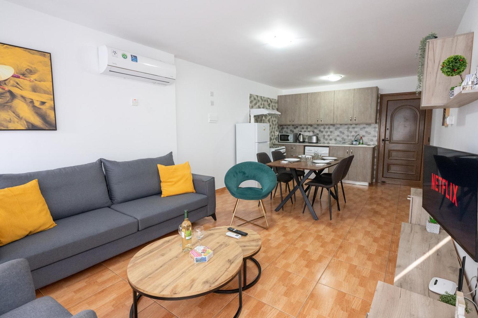 Napa Centrale Suites Ayia Napa Exterior photo